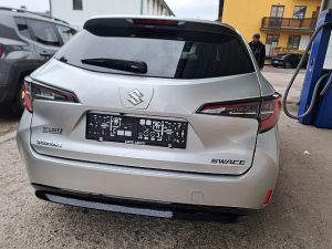 Suzuki Swace 1,8 HEV E-CVT Shine inkl. Sommer / Winterräder