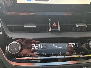 Suzuki Swace 1,8 HEV E-CVT Flash * Winterräder ohne Berechnung*!!!