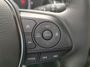 Suzuki Swace 1,8 HEV E-CVT Flash * Winterräder ohne Berechnung*!!!