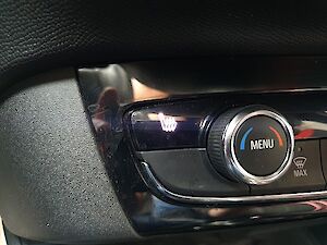 Opel Corsa -e 50kWh e-GS Line * 3-Phasig* Sommer & Winterräder & Universalladekabel*neuer Akku!!!*