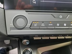 Peugeot 308 BlueHDI 130 S&S 6-Gang-Manuell Active Pack