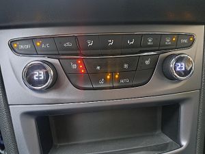 Opel Astra 1,2 Turbo Direct Injection Edition