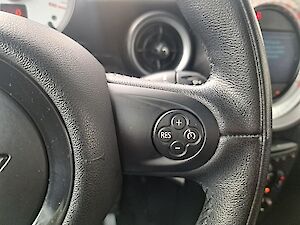 MINI Mini R57 Cabrio MINI COOPER Cabrio 1,6