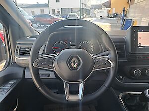 Renault Trafic Passenger Techno Blue dCi 150