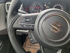 Suzuki Swift 1,2 Hybrid Clear