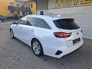 KIA cee'd ceed SW 1,4 TGDI ISG Silber