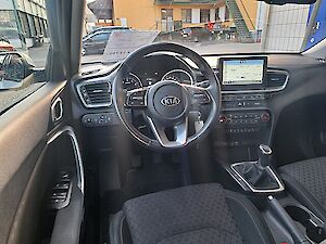 KIA cee'd ceed SW 1,4 TGDI ISG Silber