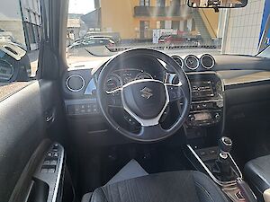 Suzuki Vitara 1,4 DITC ALLGRIP flash