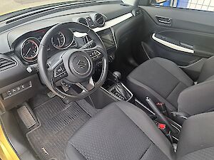 Suzuki Swift 1,2 Hybrid DualJet Shine CVT