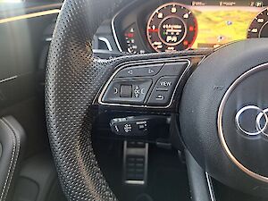 Audi A4 Avant 2,0 TDI quattro Sport S-tronic* Edition One * 3x S-Line* Black Edition *