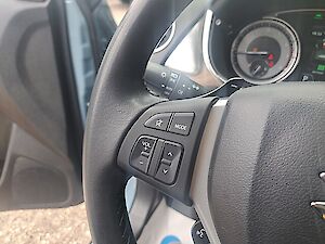 Suzuki Vitara 1,5 Hybrid ALLGRIP 6AGS flash