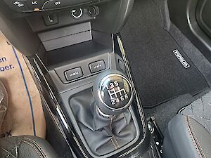 Suzuki Vitara 1,4 Hybrid ALLGRIP flash "Sondermodell"