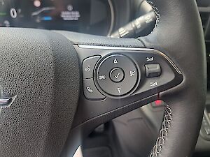 Opel Combo -e Life XL 50 kWh Elegance Plus