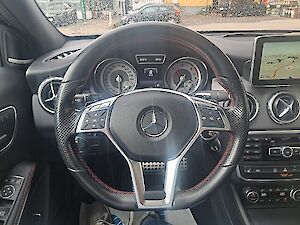 Mercedes-Benz GLA-Klasse GLA 220 CDI 4MATIC Aut. *Vollausstattung*