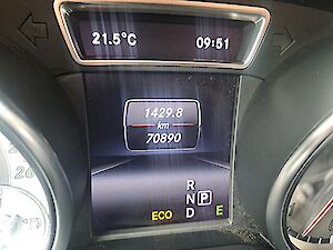 Mercedes-Benz GLA-Klasse GLA 220 CDI 4MATIC Aut. *Vollausstattung*