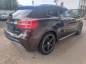 Mercedes-Benz GLA-Klasse GLA 220 CDI 4MATIC Aut. *Vollausstattung*