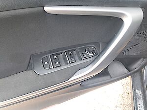 KIA cee'd ceed 1,4 MPI GPF Titan