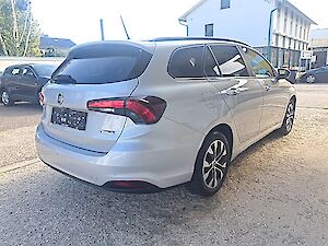 Fiat Tipo MultiJet 95 SCR Mirror