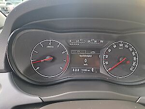 Opel Corsa 1,4 Österreich Edition