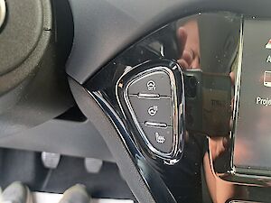 Opel Corsa 1,4 Österreich Edition