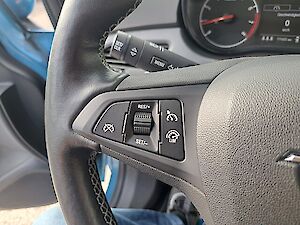 Opel Corsa 1,4 Österreich Edition