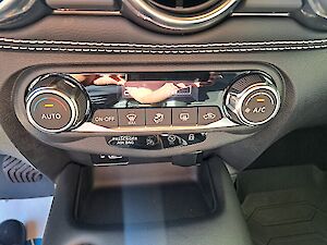 Nissan Juke 1,6 Hybrid N-Connecta 4AMT Aut.
