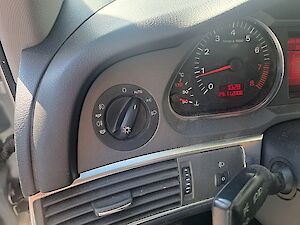 Audi A6 2,4 V6 quattro