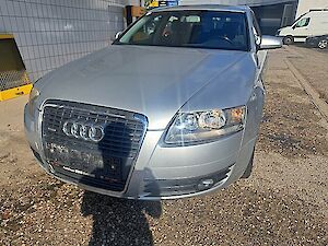 Audi A6 2,4 V6 quattro