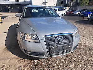 Audi A6 2,4 V6 quattro