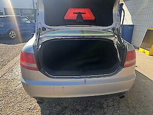 Audi A6 2,4 V6 quattro