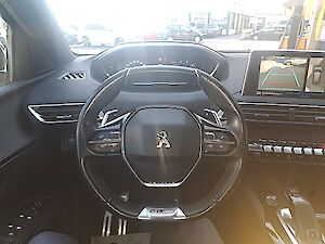 Peugeot 5008 1,5 BlueHDI 130 S&S EAT8 Allure Aut.